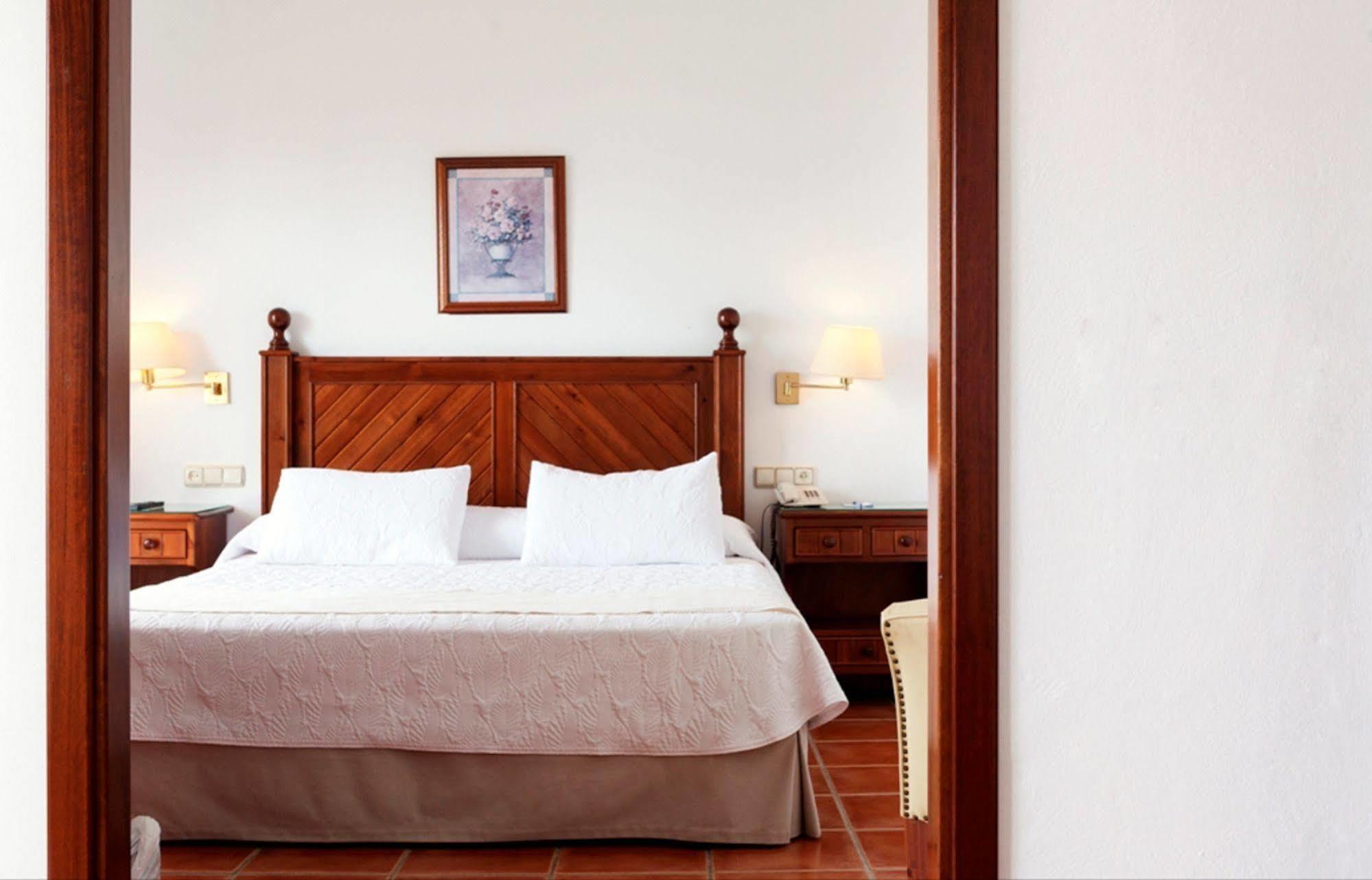 Hotel Antonio Ii 4*