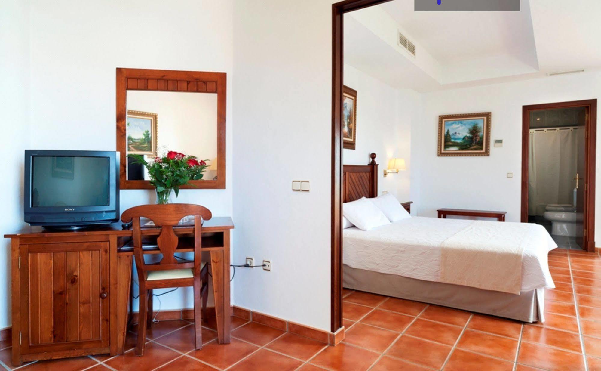 Antonio Ii 4*